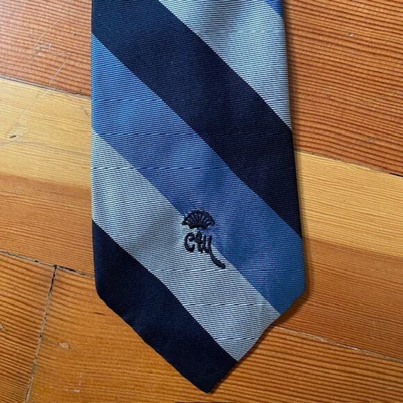 Countess Mara Other - Vintage Countess Mara Neck Tie Navy Blue Gray Diagonal Stripe Silk Tie 56 x 4